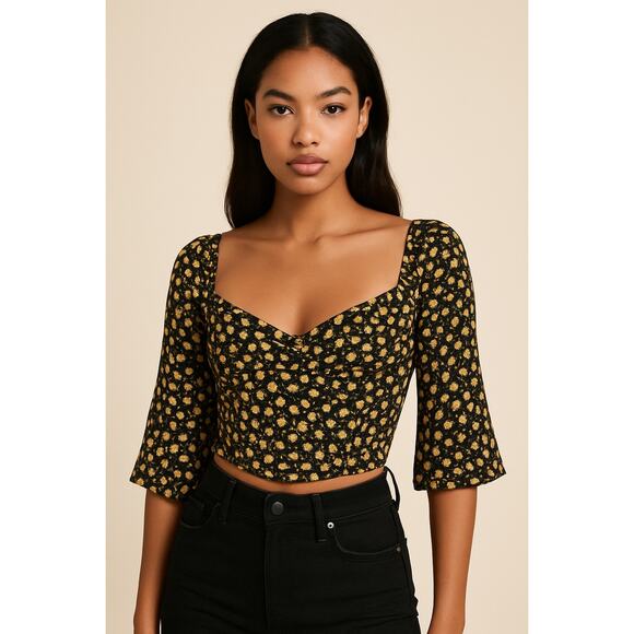 Reformation Black Floral 3/4 Sleeve Crop Top Women's 2 - Picture 1 of 7